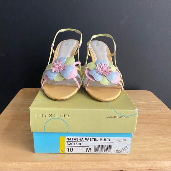 Lifestride Natasha Pastel Heels - Picture 3 of 7